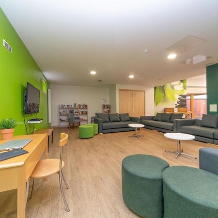 Joivy Affordable 3,4,5 And 12 Bed Private Flats Next To Royal Mile (Adults Only) Apartment เอดินบะระ ภายนอก รูปภาพ